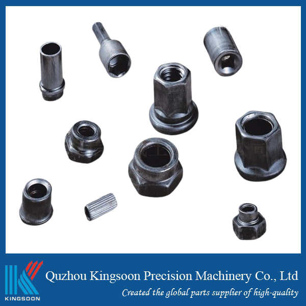 Kako se deli za hladno kovanje izdelujejo in uporabljajo v panogah?